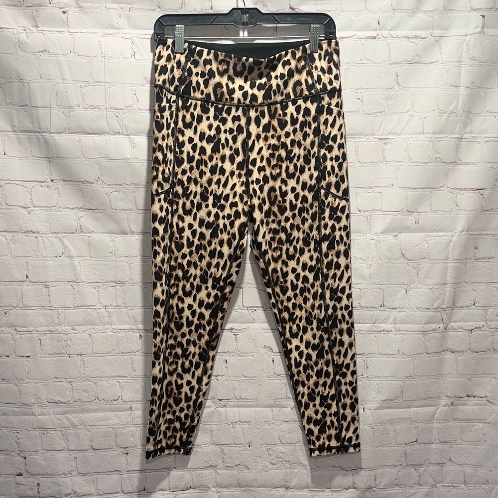 Victoria's Secret Leopard Print Leggings - Tan &‎ Black Woman’s Size 14